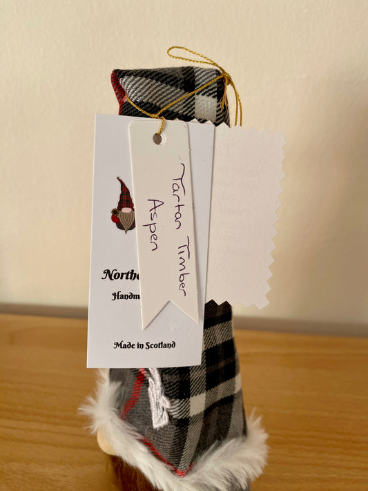 Wooden: Scottish Tartan Timber Gonk: Aspen